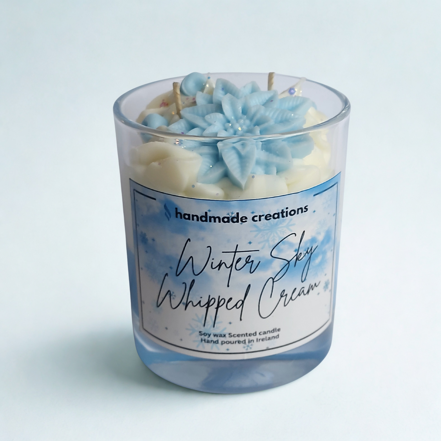 Double Wick Winter Sky Whipped Cream Scented Candle ( Poinsettia )